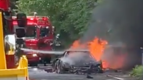 Ferrari F40 fire on Japanese turnpike