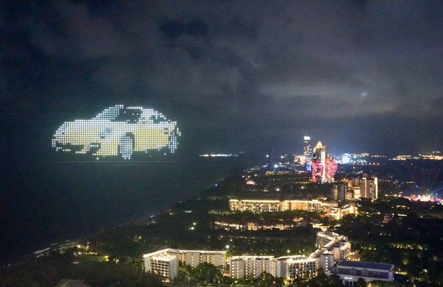 A Porsche 911 firework from China