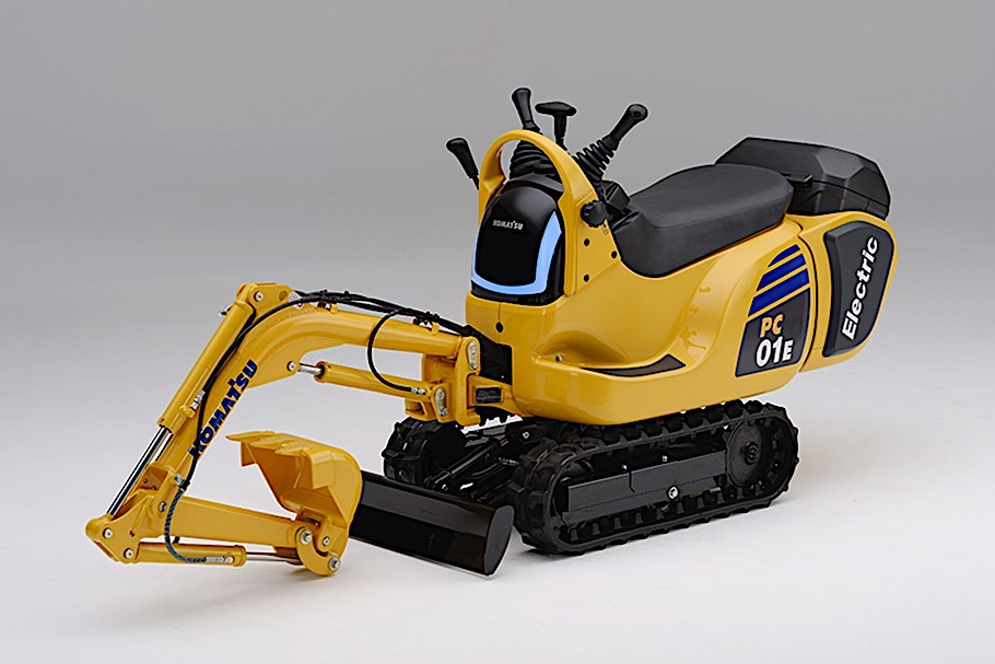 Komatsu electric excavator with Honda battery pack 