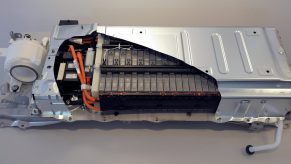 toyota prius battery