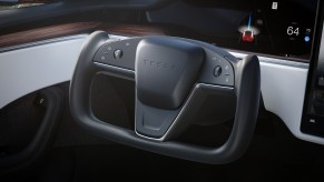 The Tesla yoke wheel in the new Model S Plaid