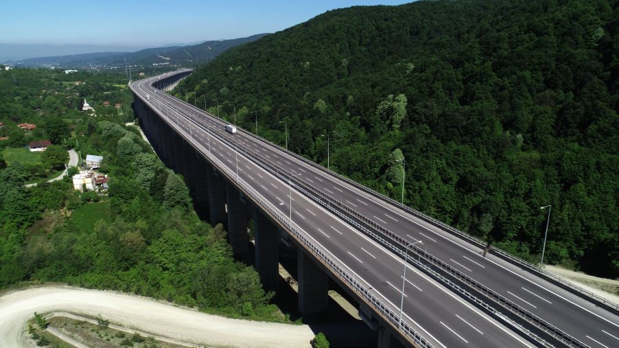 An abandoned highway during a coronavirus (COVID-19) lockdown in Duzce, Turkey