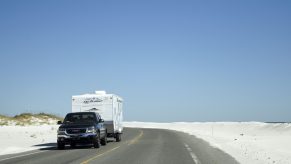 Vehicle towing a caravan