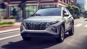 2022 Hyundai Tucson Earns Highest IIHS Top Safety Pick