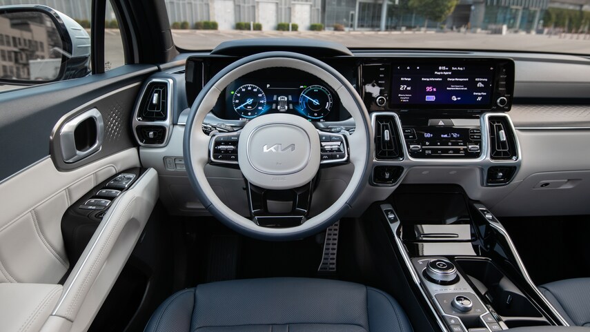 2022 Kia Sorento PHEV interior