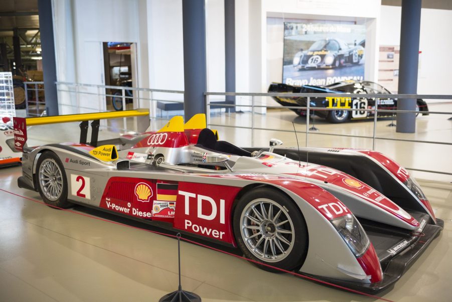 Audi R10 TDI diesel race car