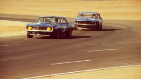 Ronnie Bucknum leads Peter Revson at Riverside 1969