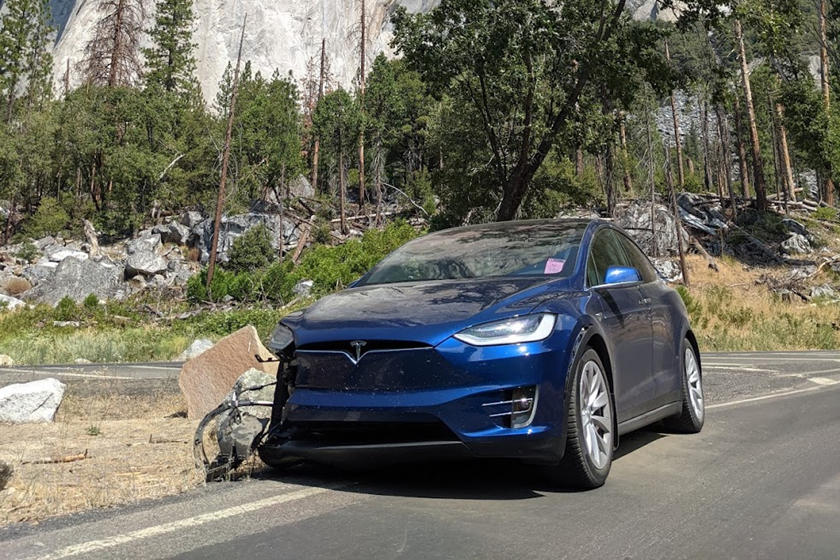 Tesla FSD crash aftermath in Yosemite