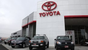 toyota dealership oakland california