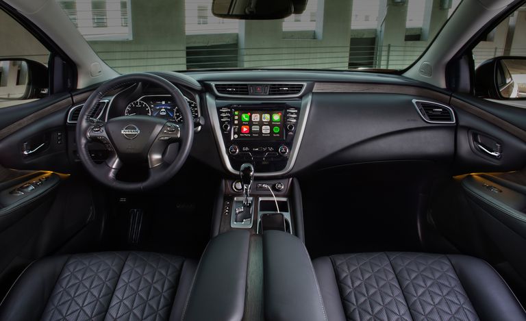 2021 Nissan Murano interior