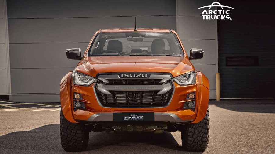 2022 Arctic CT35 Isuzu D-Max pickup