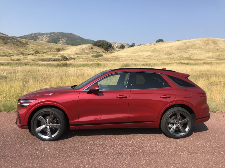 2022 Genesis GV70 side shot