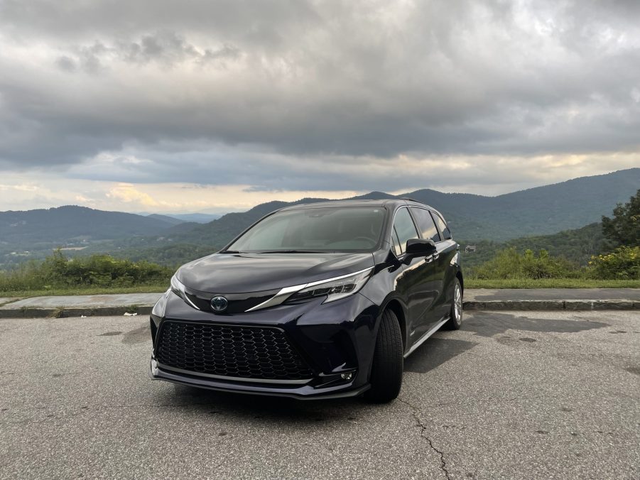 The 2021 Toyota Sienna in front of mountains