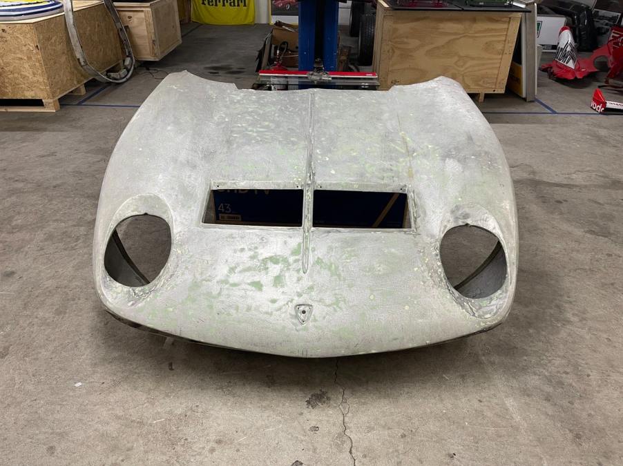 Lamborghini Miura front clip