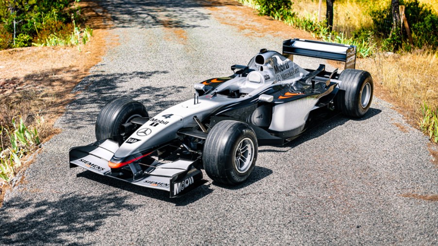 McLaren F1 MP4 17D car