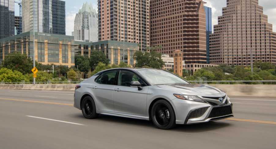 2021 Toyota Camry Hybrid XSE