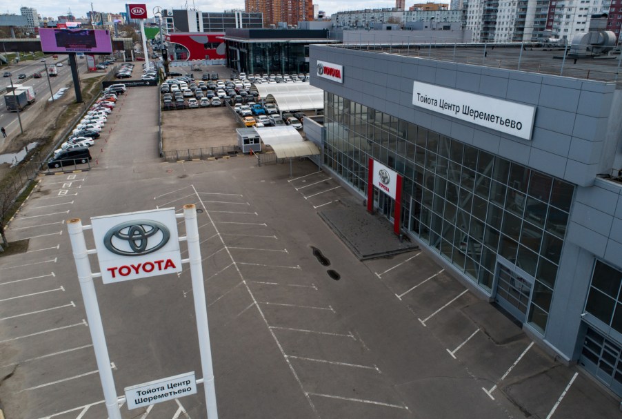 Toyota Global Sales Plunge