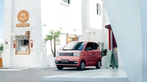 Wuling Hong Guang Parked In Alley