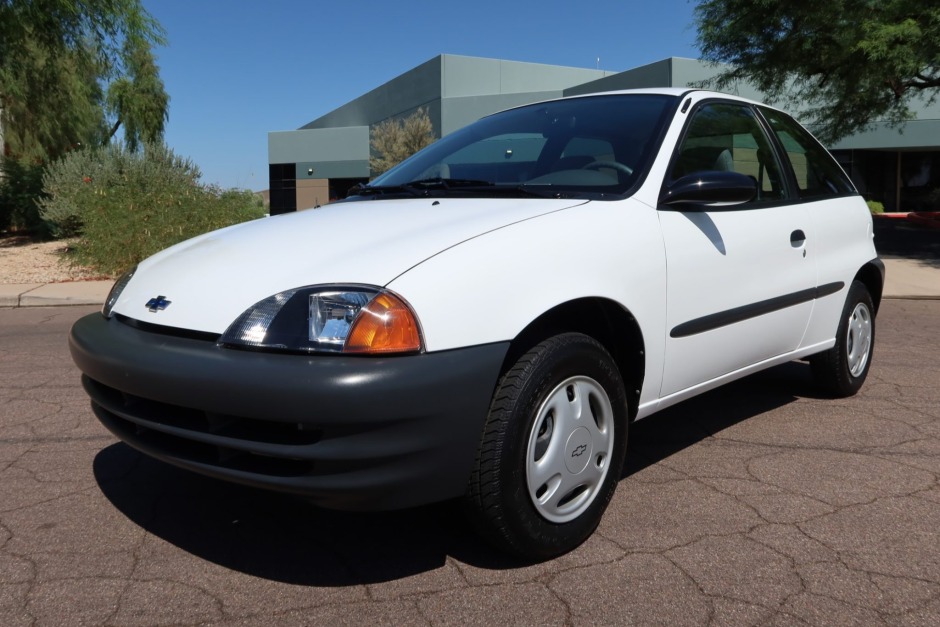 2000 Geo Metro