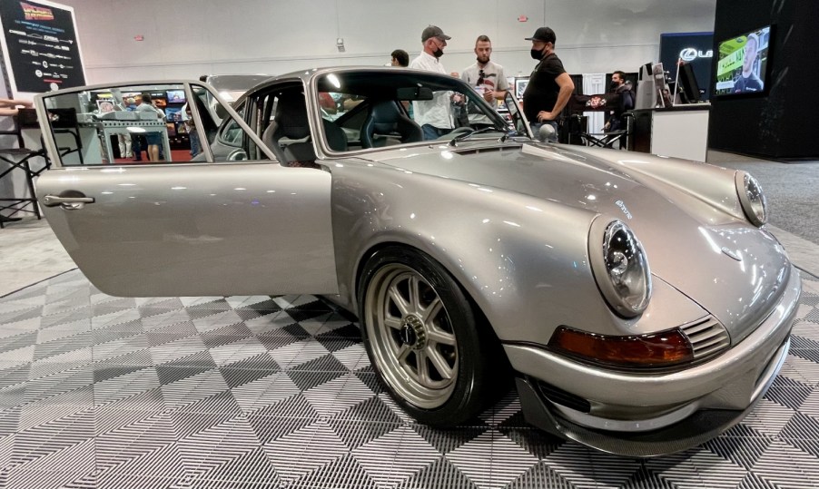 SEMA 2021: This Porsche 911 has a surprise inside