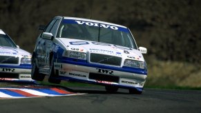 Volvo 850R racing at Thruxton circuit