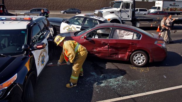 How Does the PIT Maneuver Affect Cars With Electronic Stability Control?