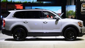 A white 2022 Kia Telluride is on display.