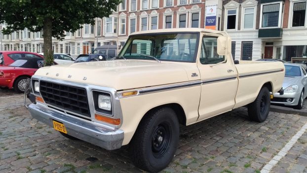 4 Classic Pickup Trucks That Are Still Cheap and Good for Hunting