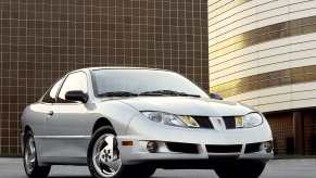 2002 pontiac Sunfire in silver