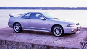 Nissan Skyline GTR in silver