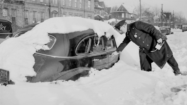 Is It Illegal To Idle Your Car To Warm It Up?