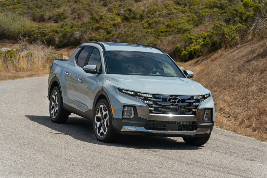 Pros and Cons of the 2022 Hyundai Santa Cruz truck