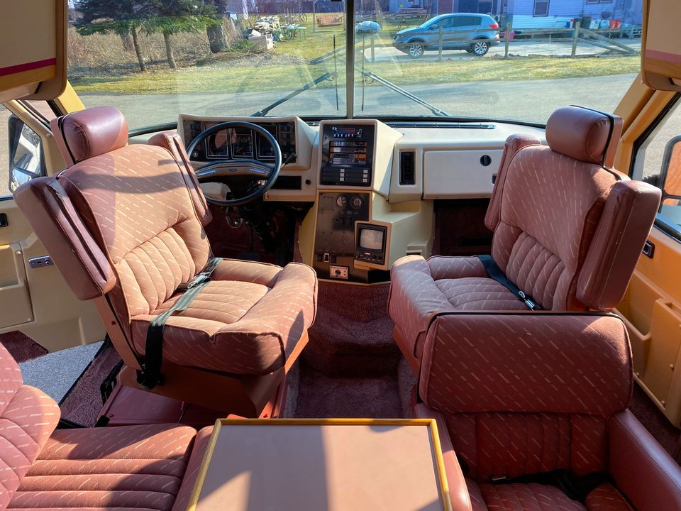 1987 Eldorado Starfire 