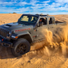 2022 Jeep Gladiator kicking up sand