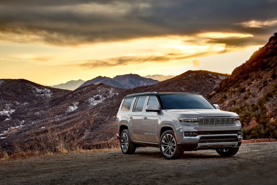 2022 Jeep Grand Wagoneer Series III