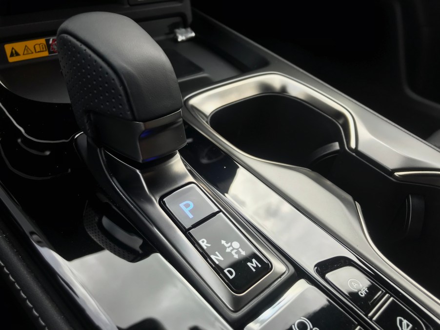 2022 Lexus NX Shifter