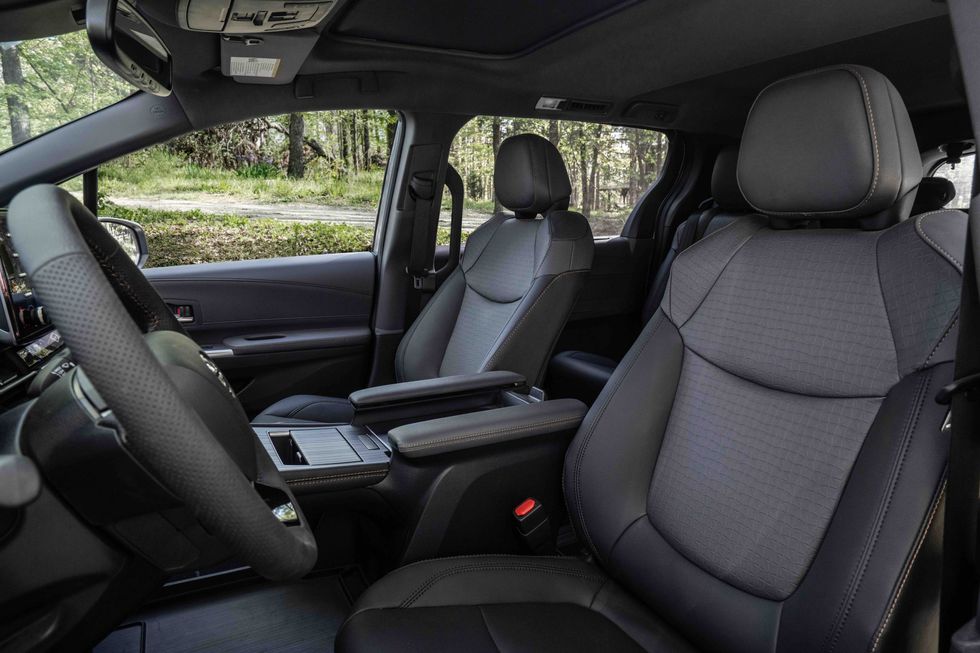 2022 Toyota Sienna interior 