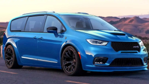 Chrysler Pacifica Hellcat rendering