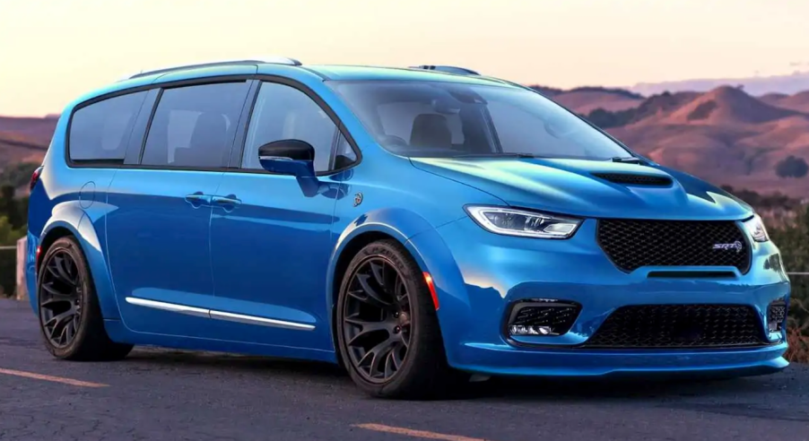 Chrysler Pacifica Hellcat rendering