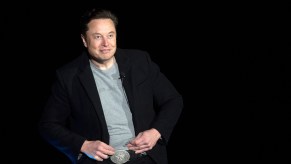 Elon Musk says Tesla has addressed a major yoke proble