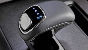 Dodge Charger Monostable shifter