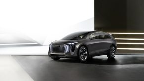 Audi minivan concept