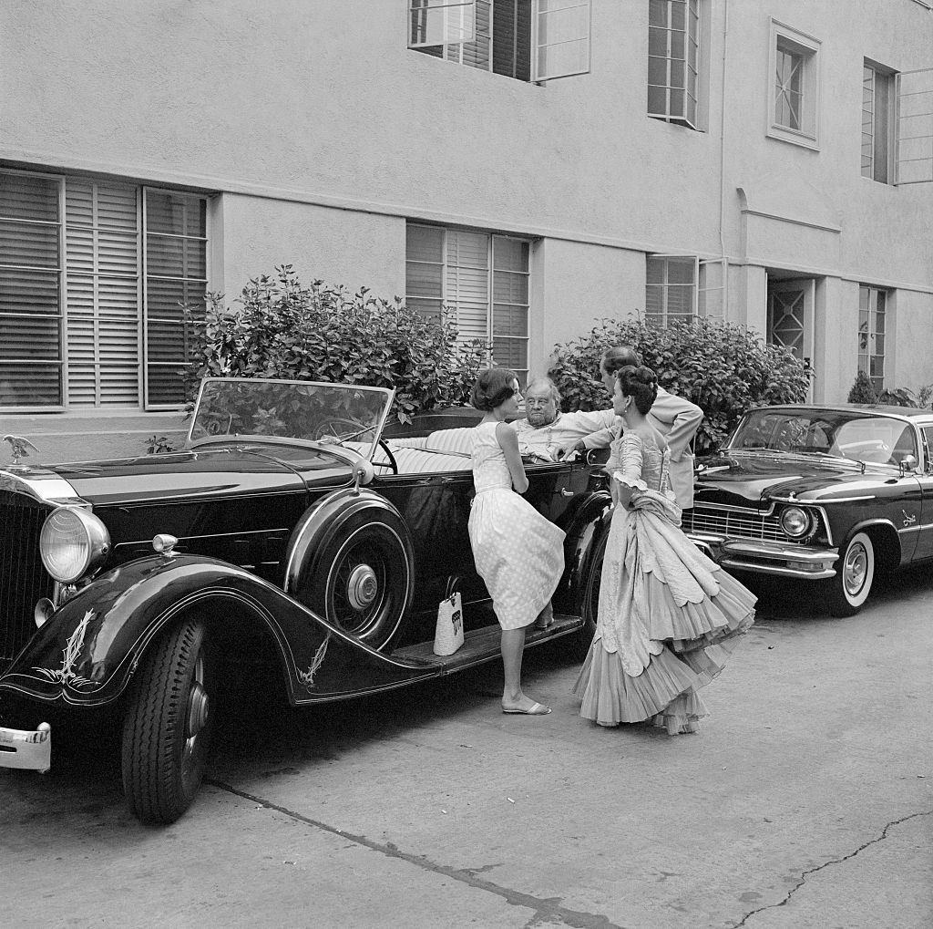 1934 Packard 