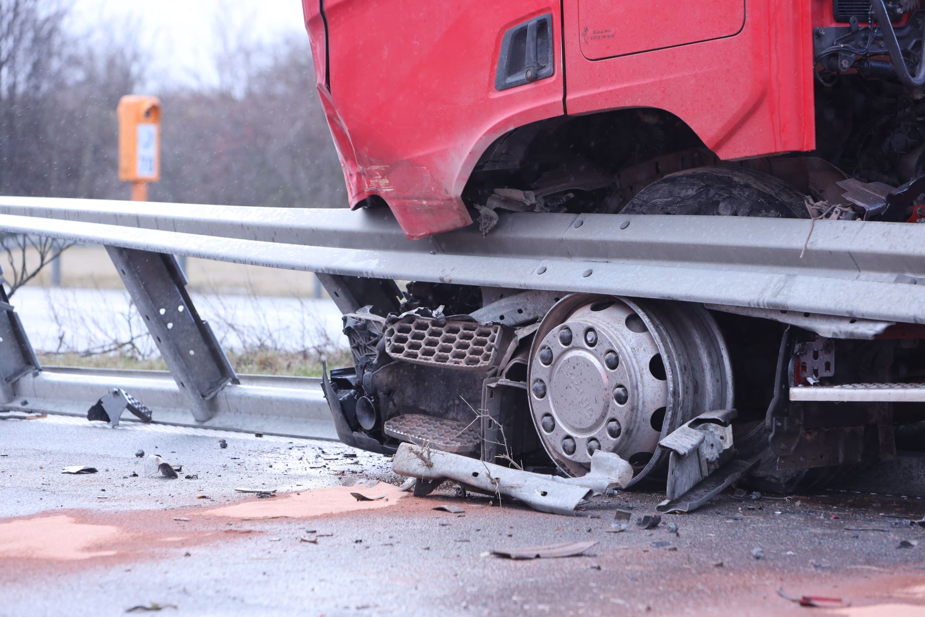 A truck tire blowout and crash into a guardrail on Highway 36 in Saxony-Anhalt, Ilsenburg