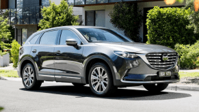 2023 Mazda CX-90 spy shot