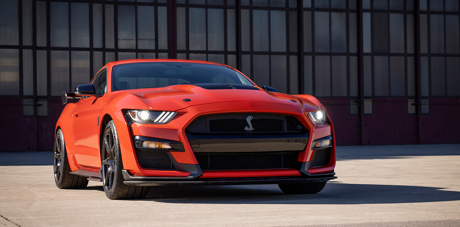 2022 Ford Mustang GT500 Shelby in Code Orange with Carbon Fiber Track Pack