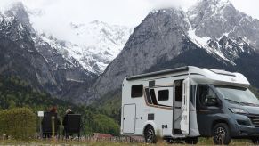 RV set-up, motorhome set-up