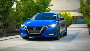 2022 Nissan Sentra front