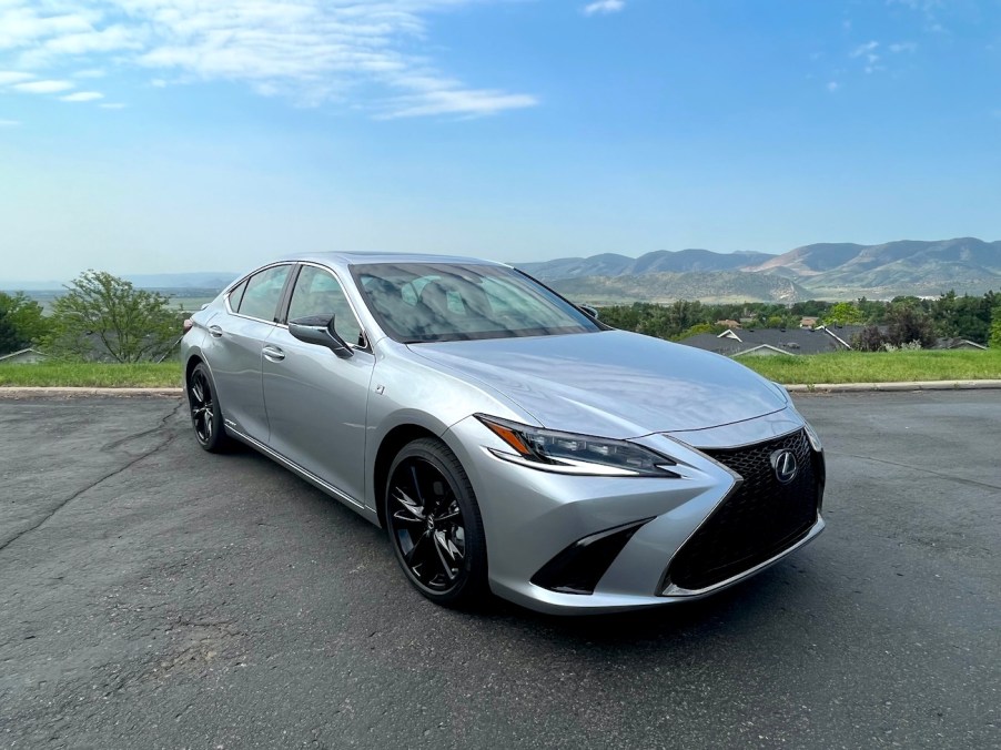 2022 Lexus ES 300h parked in the corner of a parking lot