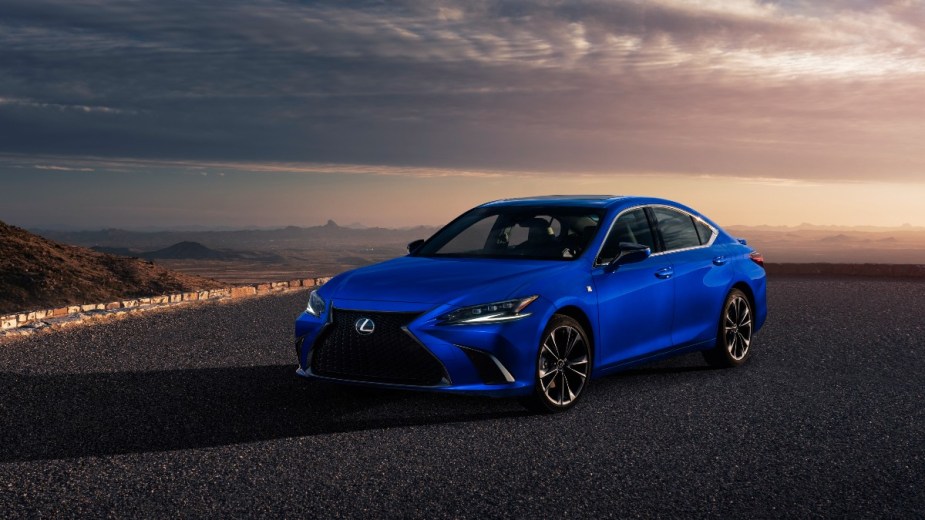 a new 2022 lexus es, a luxury sedan perfect for golfers